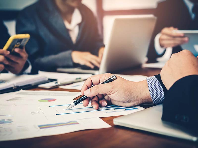 Digital Strategy - Identify a beachhead